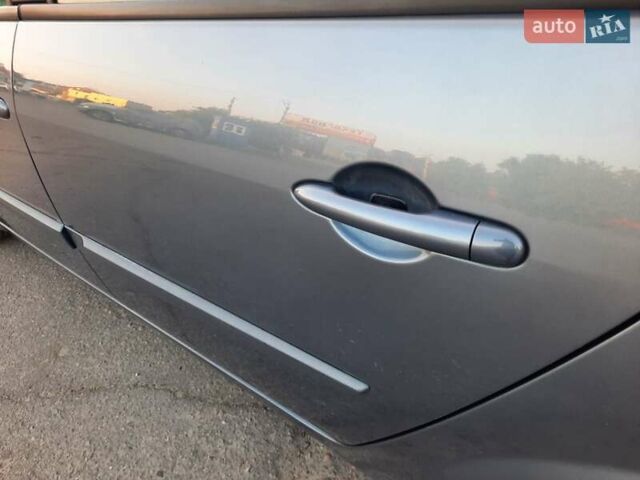 Серый Рено Гранд Сценик, объемом двигателя 1.6 л и пробегом 194 тыс. км за 6300 $, фото 67 на Automoto.ua