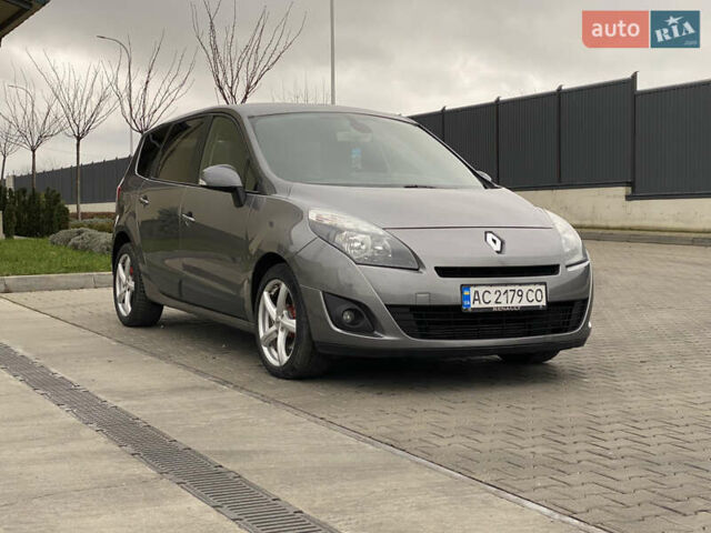 Серый Рено Гранд Сценик, объемом двигателя 1.46 л и пробегом 243 тыс. км за 6900 $, фото 7 на Automoto.ua