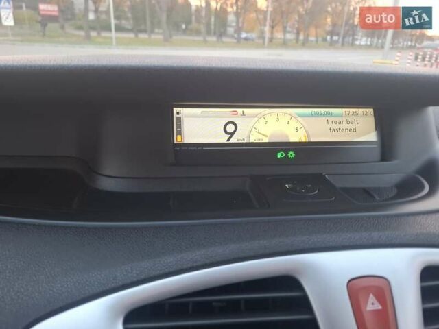 Рено Гранд Сценик 2009 в Черкассах на Automoto.ua Серый Рено Гранд Сценик, объемом двигателя 1.5 л и пробегом 275 тыс. км за 7500 $, фото 28 на Automoto.ua