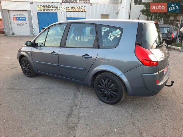 Серый Рено Гранд Сценик, объемом двигателя 1.6 л и пробегом 194 тыс. км за 6300 $, фото 10 на Automoto.ua