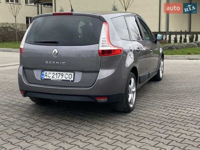Серый Рено Гранд Сценик, объемом двигателя 1.46 л и пробегом 243 тыс. км за 6900 $, фото 9 на Automoto.ua