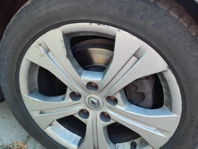 Серый Рено Гранд Сценик, объемом двигателя 1.9 л и пробегом 375 тыс. км за 6900 $, фото 9 на Automoto.ua