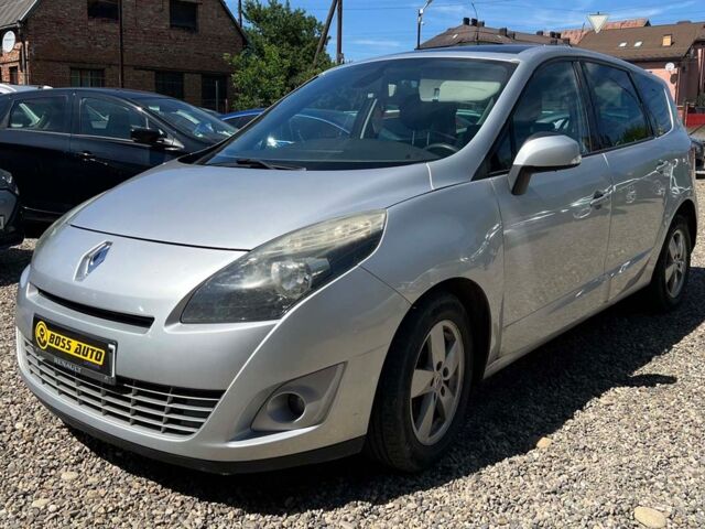 Серый Рено Гранд Сценик, объемом двигателя 1.9 л и пробегом 260 тыс. км за 7250 $, фото 2 на Automoto.ua