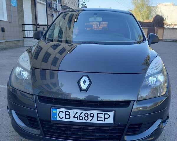 Сірий Рено Гранд Сценік, об'ємом двигуна 1.5 л та пробігом 229 тис. км за 6900 $, фото 26 на Automoto.ua
