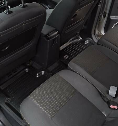 Серый Рено Гранд Сценик, объемом двигателя 1.46 л и пробегом 263 тыс. км за 6200 $, фото 8 на Automoto.ua