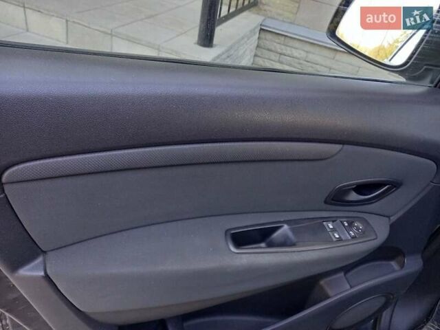 Сірий Рено Гранд Сценік, об'ємом двигуна 1.5 л та пробігом 229 тис. км за 6900 $, фото 20 на Automoto.ua