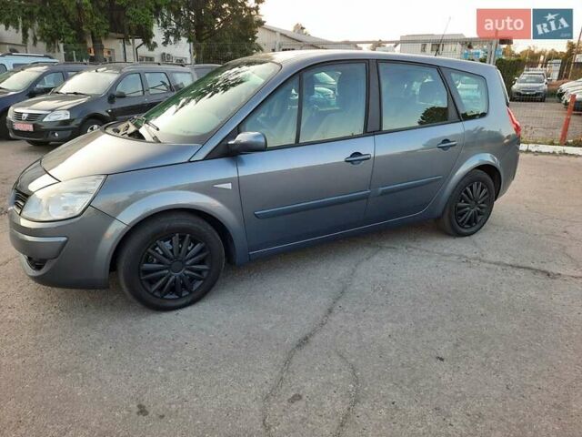 Серый Рено Гранд Сценик, объемом двигателя 1.6 л и пробегом 194 тыс. км за 6300 $, фото 6 на Automoto.ua