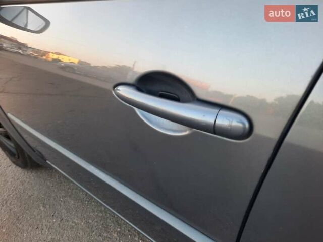 Серый Рено Гранд Сценик, объемом двигателя 1.6 л и пробегом 194 тыс. км за 6300 $, фото 34 на Automoto.ua