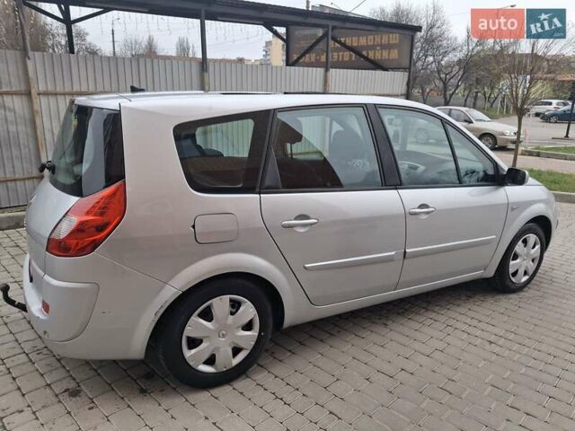 Сірий Рено Гранд Сценік, об'ємом двигуна 1.6 л та пробігом 212 тис. км за 6500 $, фото 13 на Automoto.ua