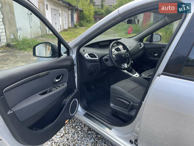 Серый Рено Гранд Сценик, объемом двигателя 1.5 л и пробегом 210 тыс. км за 6450 $, фото 9 на Automoto.ua