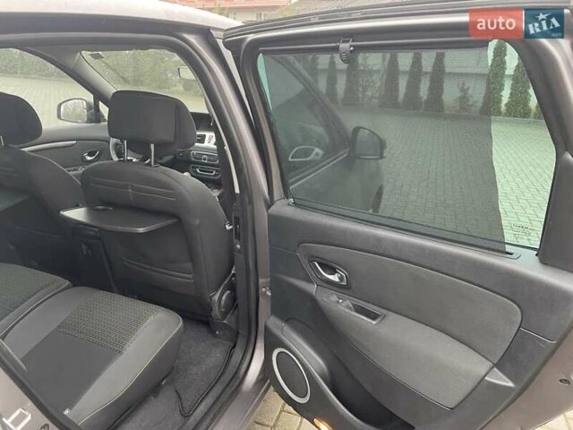 Серый Рено Гранд Сценик, объемом двигателя 1.6 л и пробегом 204 тыс. км за 7100 $, фото 27 на Automoto.ua