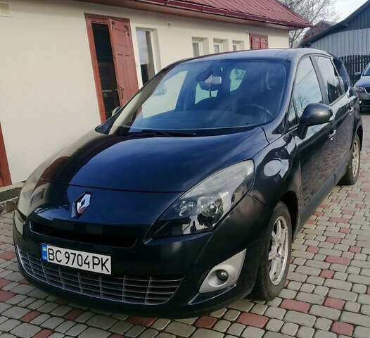 Серый Рено Гранд Сценик, объемом двигателя 1.46 л и пробегом 243 тыс. км за 6999 $, фото 1 на Automoto.ua