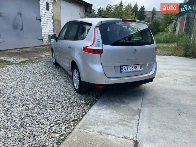 Серый Рено Гранд Сценик, объемом двигателя 1.5 л и пробегом 210 тыс. км за 6450 $, фото 7 на Automoto.ua