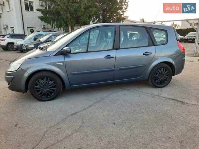 Серый Рено Гранд Сценик, объемом двигателя 1.6 л и пробегом 194 тыс. км за 6300 $, фото 8 на Automoto.ua