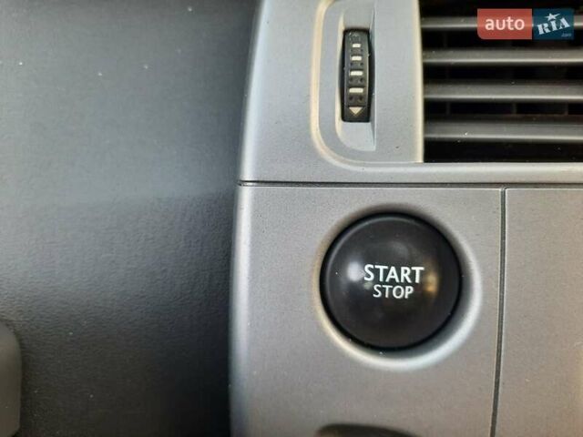 Серый Рено Гранд Сценик, объемом двигателя 1.6 л и пробегом 194 тыс. км за 6300 $, фото 58 на Automoto.ua