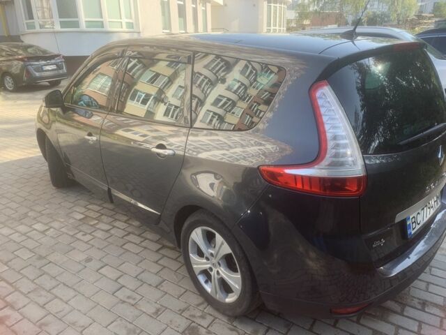 Серый Рено Гранд Сценик, объемом двигателя 1.5 л и пробегом 320 тыс. км за 6800 $, фото 5 на Automoto.ua