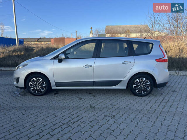 Сірий Рено Гранд Сценік, об'ємом двигуна 1.46 л та пробігом 208 тис. км за 6200 $, фото 3 на Automoto.ua