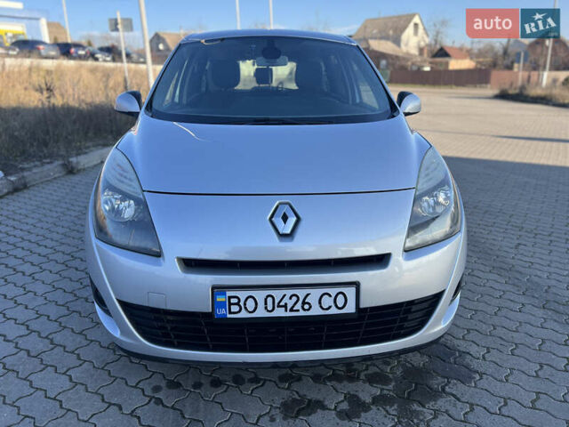 Сірий Рено Гранд Сценік, об'ємом двигуна 1.46 л та пробігом 208 тис. км за 6200 $, фото 10 на Automoto.ua