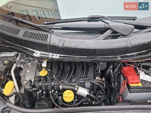 Сірий Рено Гранд Сценік, об'ємом двигуна 1.6 л та пробігом 212 тис. км за 6500 $, фото 22 на Automoto.ua