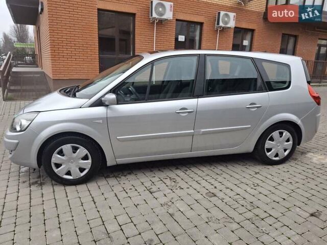 Сірий Рено Гранд Сценік, об'ємом двигуна 1.6 л та пробігом 212 тис. км за 6500 $, фото 2 на Automoto.ua