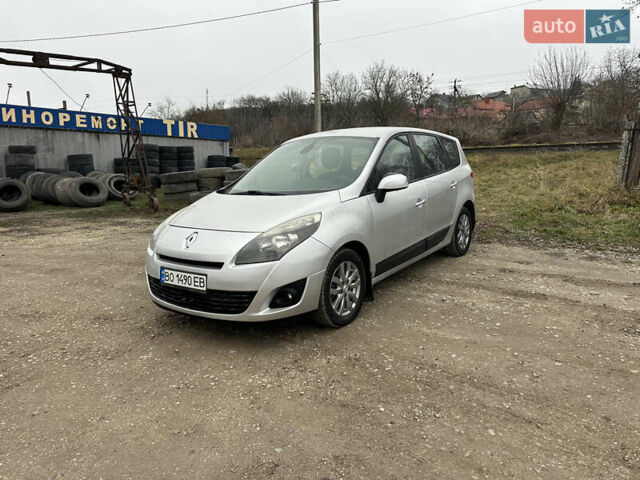 Сірий Рено Гранд Сценік, об'ємом двигуна 1.6 л та пробігом 340 тис. км за 6300 $, фото 1 на Automoto.ua