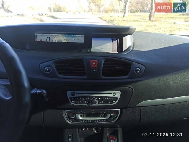 Сірий Рено Гранд Сценік, об'ємом двигуна 1.4 л та пробігом 248 тис. км за 6700 $, фото 21 на Automoto.ua