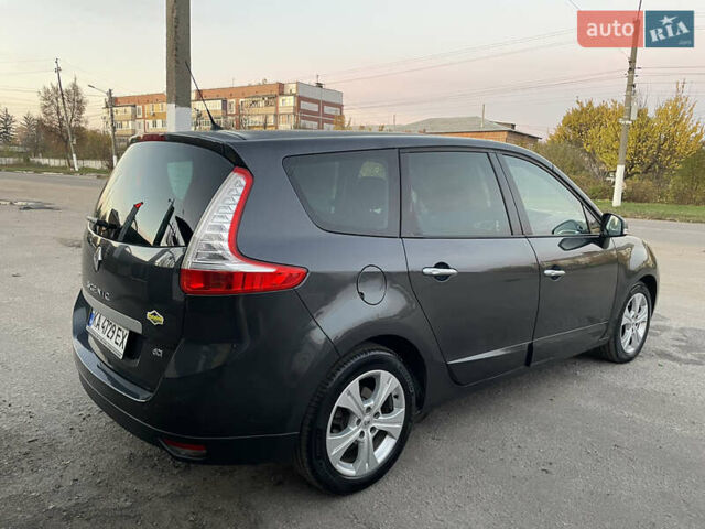 Серый Рено Гранд Сценик, объемом двигателя 1.46 л и пробегом 261 тыс. км за 6900 $, фото 4 на Automoto.ua