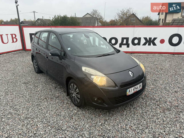 Серый Рено Гранд Сценик, объемом двигателя 1.46 л и пробегом 228 тыс. км за 6500 $, фото 1 на Automoto.ua