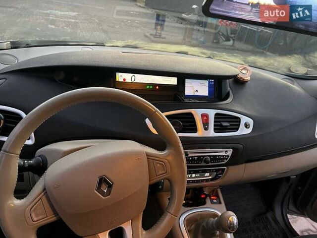 Сірий Рено Гранд Сценік, об'ємом двигуна 1.46 л та пробігом 254 тис. км за 7300 $, фото 9 на Automoto.ua