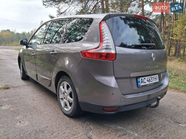 Серый Рено Гранд Сценик, объемом двигателя 1.46 л и пробегом 221 тыс. км за 6800 $, фото 4 на Automoto.ua