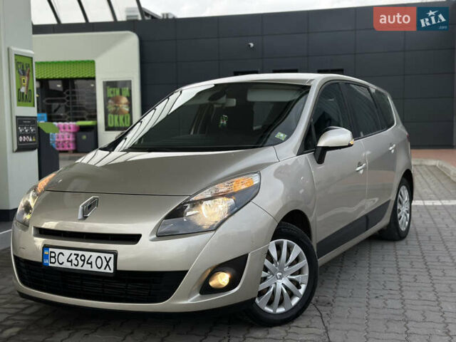 Серый Рено Гранд Сценик, объемом двигателя 1.5 л и пробегом 197 тыс. км за 6950 $, фото 13 на Automoto.ua