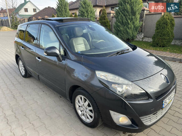 Серый Рено Гранд Сценик, объемом двигателя 1.5 л и пробегом 300 тыс. км за 5999 $, фото 14 на Automoto.ua