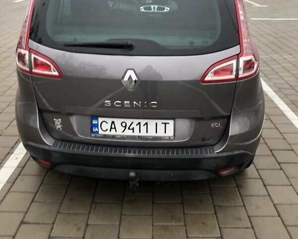 Сірий Рено Гранд Сценік, об'ємом двигуна 1.5 л та пробігом 162 тис. км за 7700 $, фото 6 на Automoto.ua