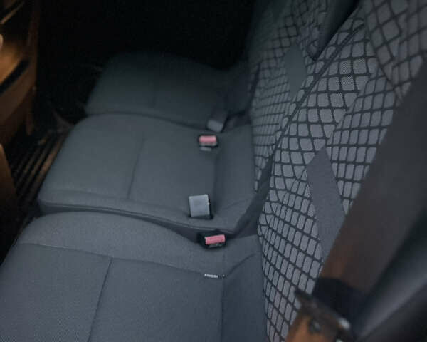 Сірий Рено Гранд Сценік, об'ємом двигуна 1.5 л та пробігом 265 тис. км за 7900 $, фото 8 на Automoto.ua