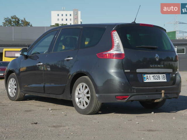 Серый Рено Гранд Сценик, объемом двигателя 1.87 л и пробегом 319 тыс. км за 7900 $, фото 34 на Automoto.ua