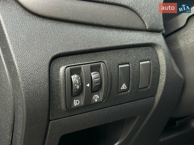 Серый Рено Гранд Сценик, объемом двигателя 1.5 л и пробегом 197 тыс. км за 6950 $, фото 42 на Automoto.ua