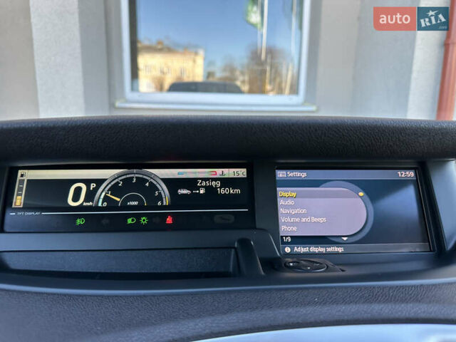 Серый Рено Гранд Сценик, объемом двигателя 2 л и пробегом 244 тыс. км за 7800 $, фото 48 на Automoto.ua