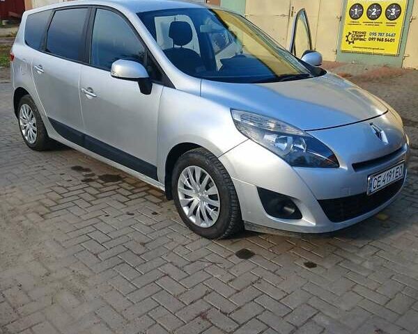 Рено Гранд Сценик 2010 в Черновцах на Automoto.ua Серый Рено Гранд Сценик, объемом двигателя 1.5 л и пробегом 436 тыс. км за 6500 $, фото 9 на Automoto.ua