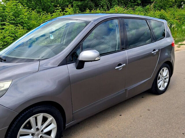 Сірий Рено Гранд Сценік, об'ємом двигуна 1.4 л та пробігом 215 тис. км за 6700 $, фото 9 на Automoto.ua