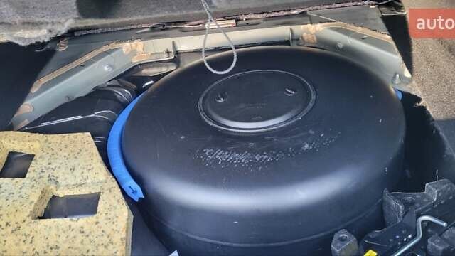 Серый Рено Гранд Сценик, объемом двигателя 2 л и пробегом 248 тыс. км за 8650 $, фото 27 на Automoto.ua