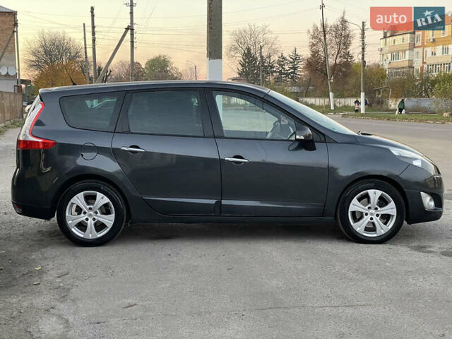 Серый Рено Гранд Сценик, объемом двигателя 1.46 л и пробегом 261 тыс. км за 6550 $, фото 10 на Automoto.ua