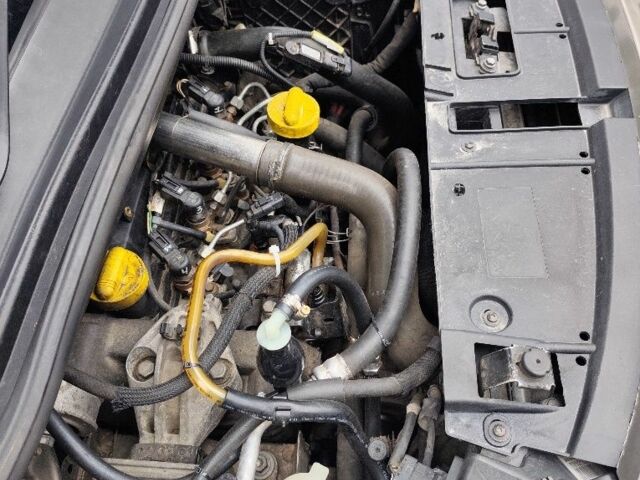 Сірий Рено Гранд Сценік, об'ємом двигуна 1.5 л та пробігом 348 тис. км за 7800 $, фото 14 на Automoto.ua