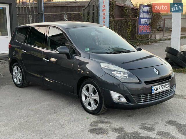 Серый Рено Гранд Сценик, объемом двигателя 1.46 л и пробегом 261 тыс. км за 6550 $, фото 1 на Automoto.ua
