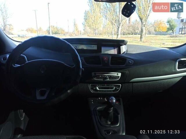 Сірий Рено Гранд Сценік, об'ємом двигуна 1.4 л та пробігом 248 тис. км за 6700 $, фото 12 на Automoto.ua