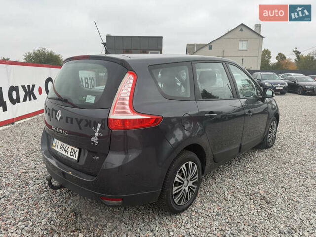 Серый Рено Гранд Сценик, объемом двигателя 1.46 л и пробегом 228 тыс. км за 6500 $, фото 9 на Automoto.ua