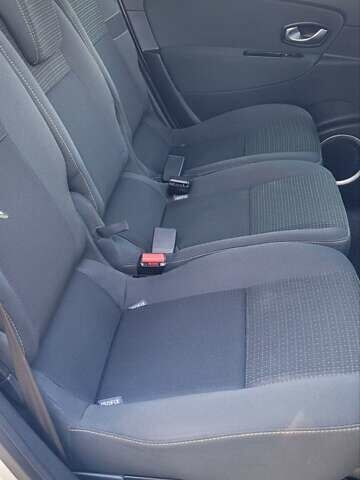 Серый Рено Гранд Сценик, объемом двигателя 2 л и пробегом 248 тыс. км за 8650 $, фото 18 на Automoto.ua