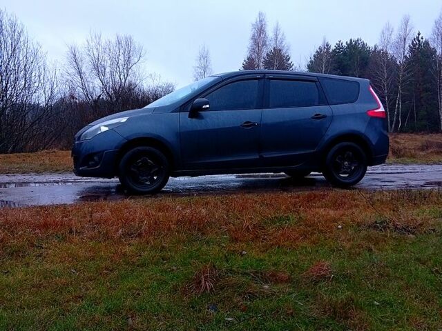 Сірий Рено Гранд Сценік, об'ємом двигуна 1.5 л та пробігом 253 тис. км за 7200 $, фото 12 на Automoto.ua