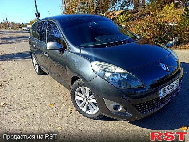 Серый Рено Гранд Сценик, объемом двигателя 1.4 л и пробегом 247 тыс. км за 6700 $, фото 2 на Automoto.ua