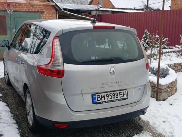 Рено Гранд Сценик 2010 в Ахтырке на Automoto.ua Серый Рено Гранд Сценик, объемом двигателя 1.9 л и пробегом 220 тыс. км за 7600 $, фото 2 на Automoto.ua