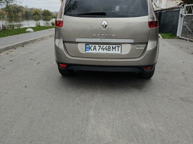 Сірий Рено Гранд Сценік, об'ємом двигуна 1.5 л та пробігом 348 тис. км за 7800 $, фото 12 на Automoto.ua